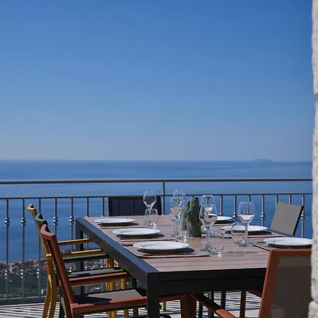 Rubeas Towers - Towers Complex Hébergement de vacances *