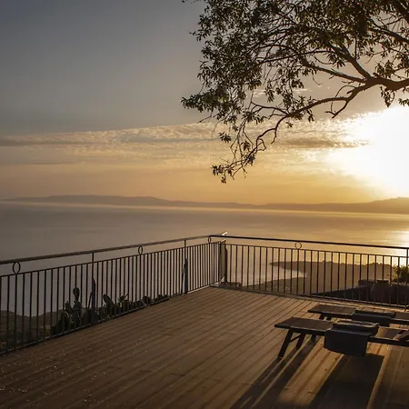 Rubeas Towers - Towers Complex Feriehus