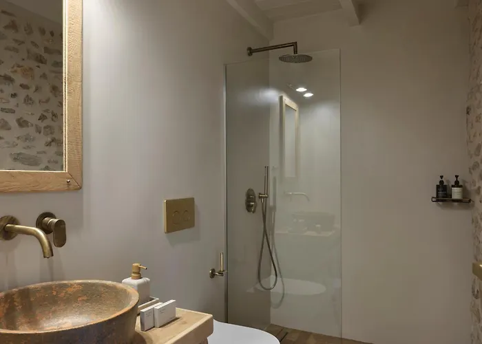 Rubeas Towers - Towers Complex Pírgosz