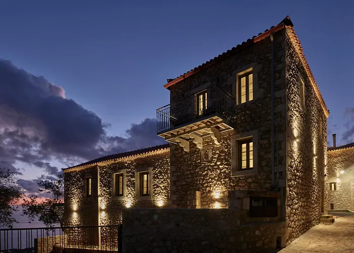 Rubeas Towers - Towers Complex * Pírgosz