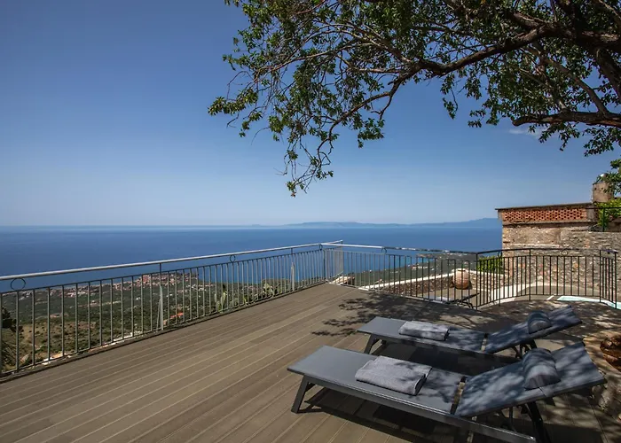 Rubeas Towers - Towers Complex Nyaraló Pírgosz